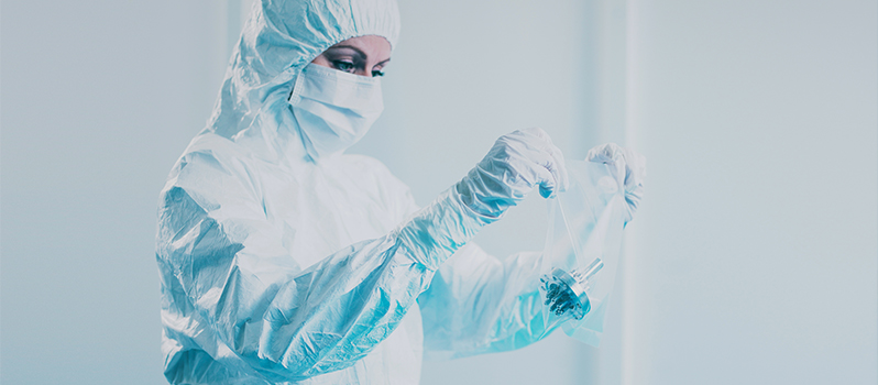 Verpakken van fijnmechanische componenten in cleanroom