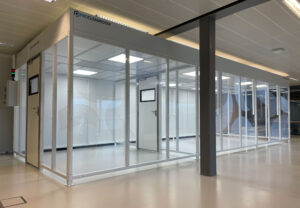 ProCleanroom-Hardwall-cleanroom-Applikon