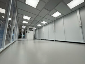ProCleanroom-Hardwall-cleanroom-Applikon